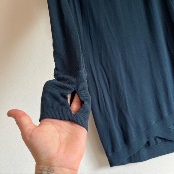 Athleta Criss Cross Sweatshirt Dress in Navy w/ Long Sleeves & Thumb holes, Sm - Picture 6 of 11